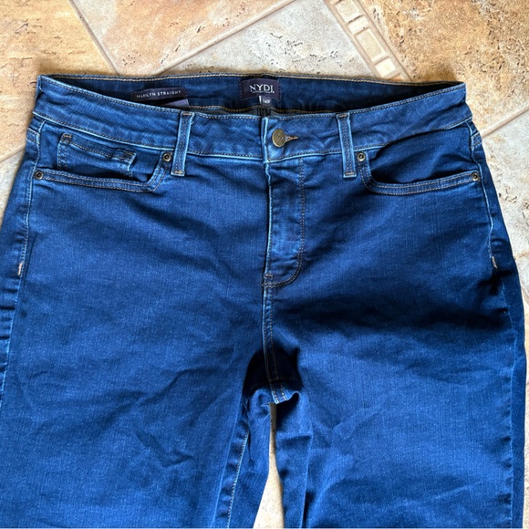 NYDJ Women's Marilyn Straight Denim Blue Jeans Color Quinn Size 14P - Picture 6 of 12